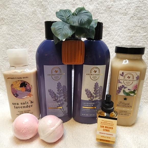 Bath & Body Works bundle - Picture 1 of 5
